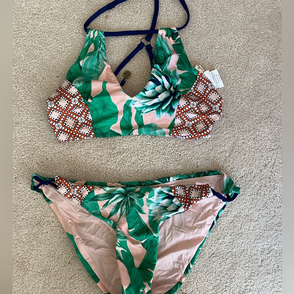 Sperry halter top
